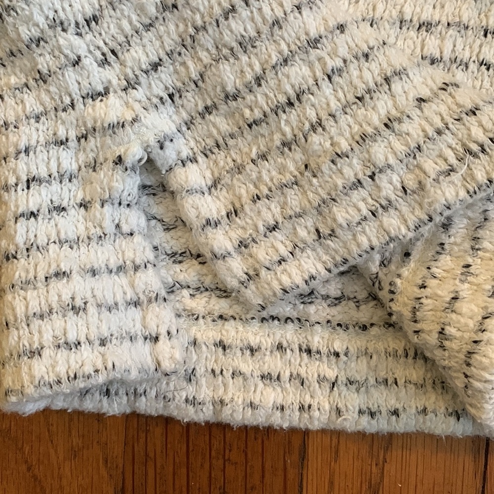 Lou & Grey for Loft cream/black cotton knit sweater. Size XS. Too small - Picture 4 of 8